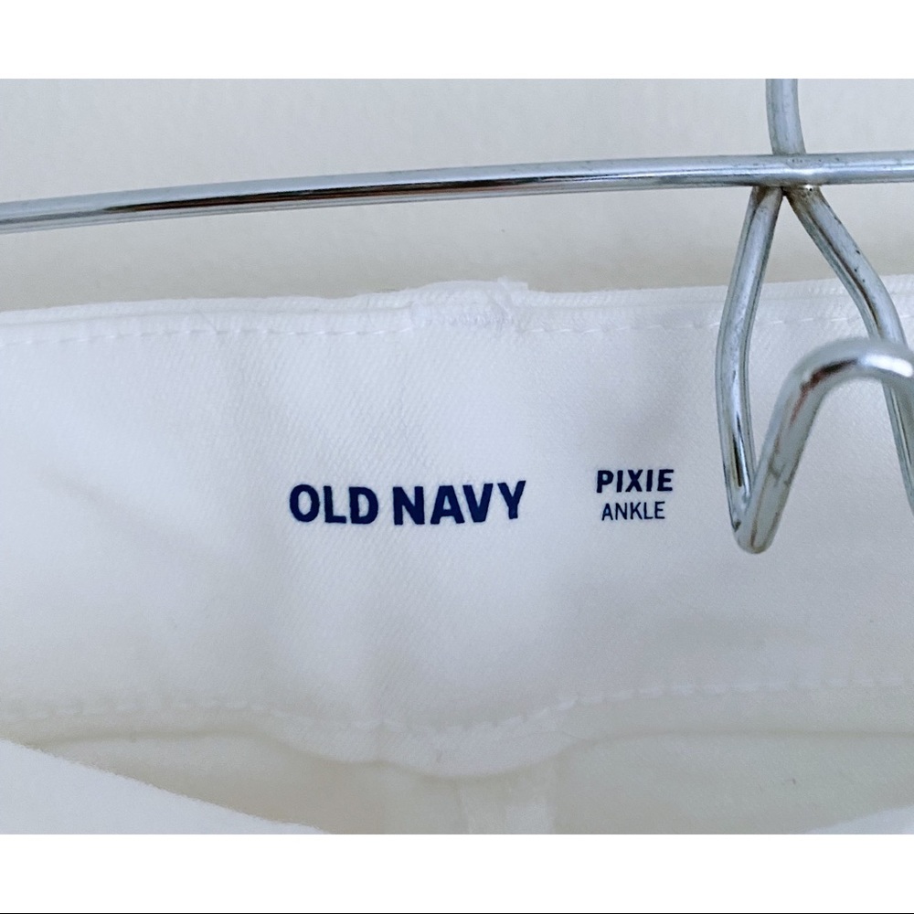 Old Navy Pixie Ankle Pants - White - image 2